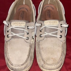 Sperry Topsiders